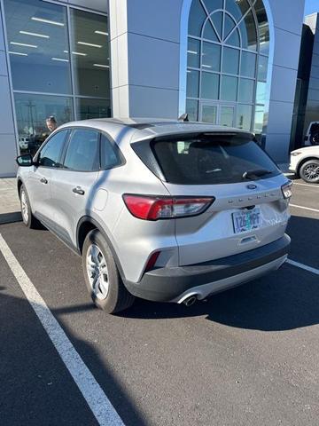 2020 ford escape s