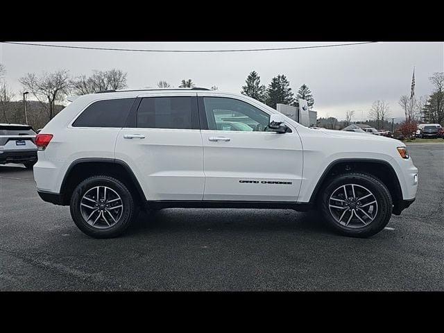 2019 jeep grand cherokee limited in millerton, new york