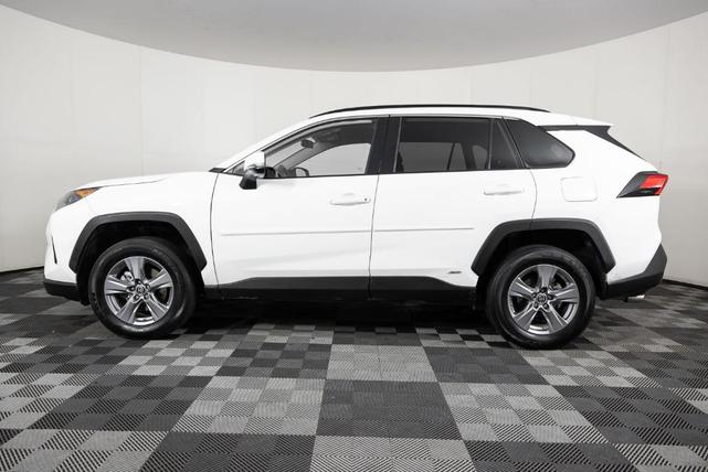 2022 toyota rav4 hybrid le