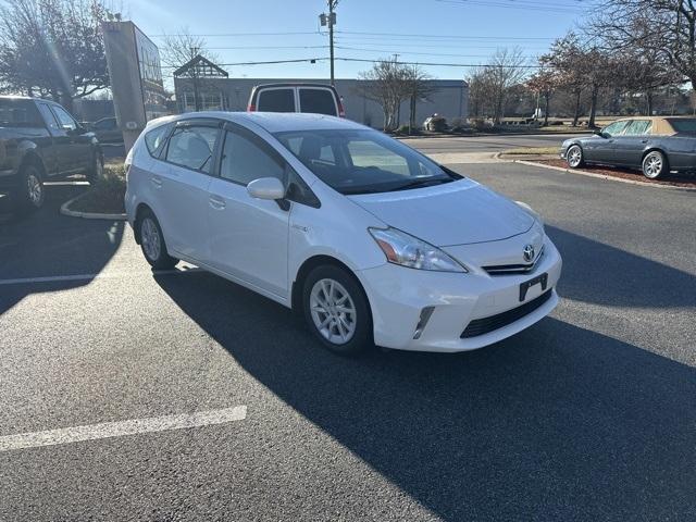 2012 toyota prius v three
