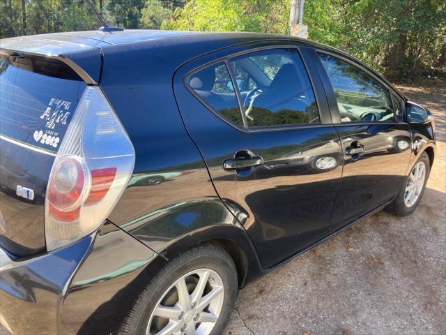 2012 toyota prius c three