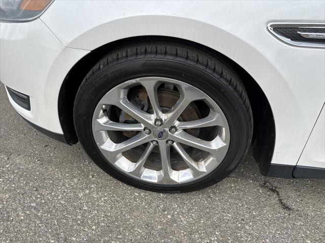 2014 ford taurus t mulliner