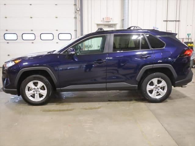 2021 toyota rav4 xle in madison, wisconsin