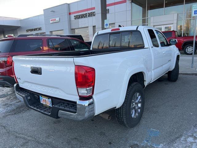 2017 toyota tacoma sr5