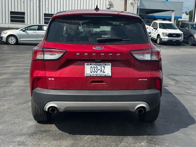 2021 ford escape se