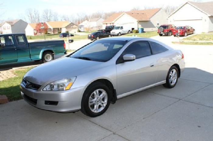 2006 honda accord coupe (5spd manual in indianapolis, in