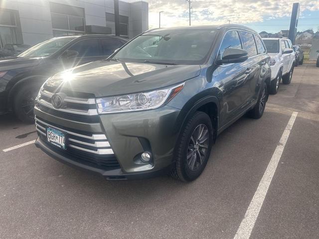 2018 toyota highlander xle