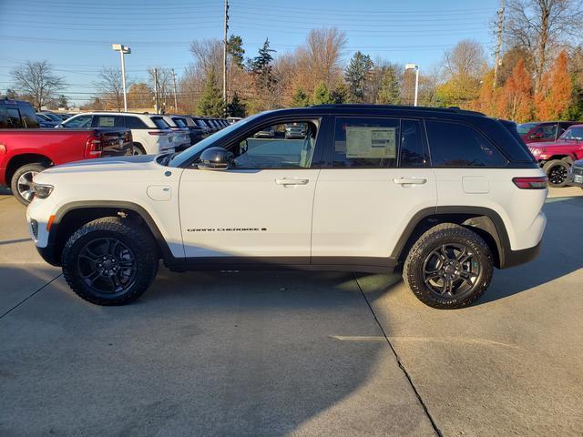 2024 jeep grand cherokee 4xe trailhawk carb state pkg