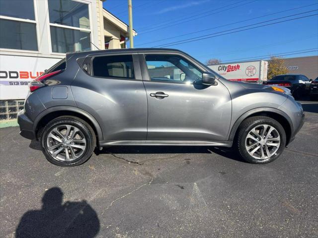 2015 nissan juke sv