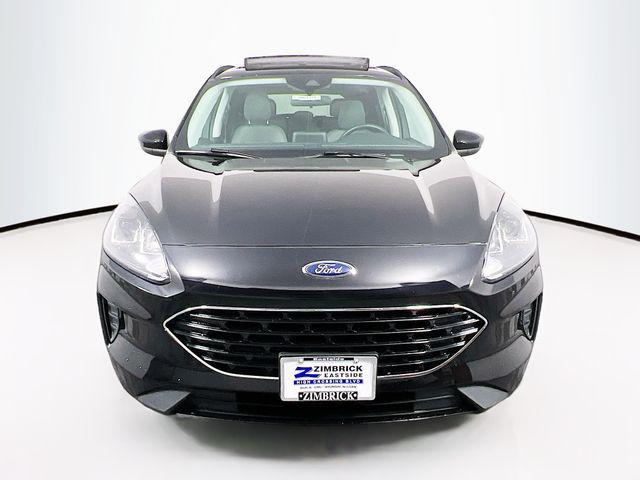 2021 ford escape se