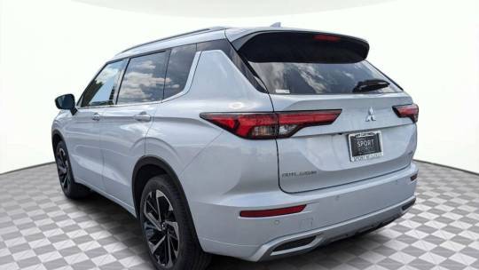 2024 Mitsubishi Outlander