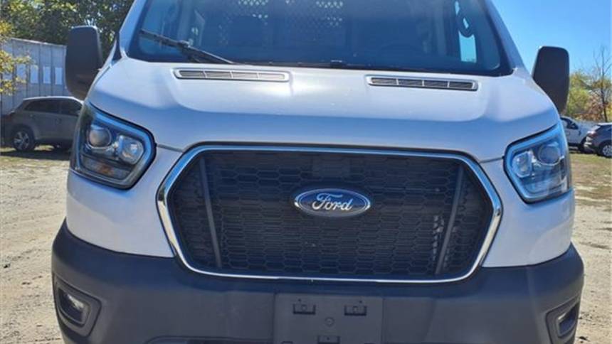 2023 ford transit 250