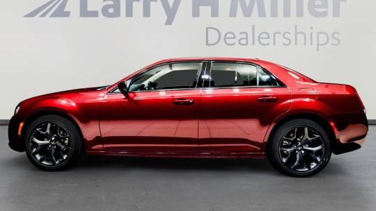2023 Chrysler 300