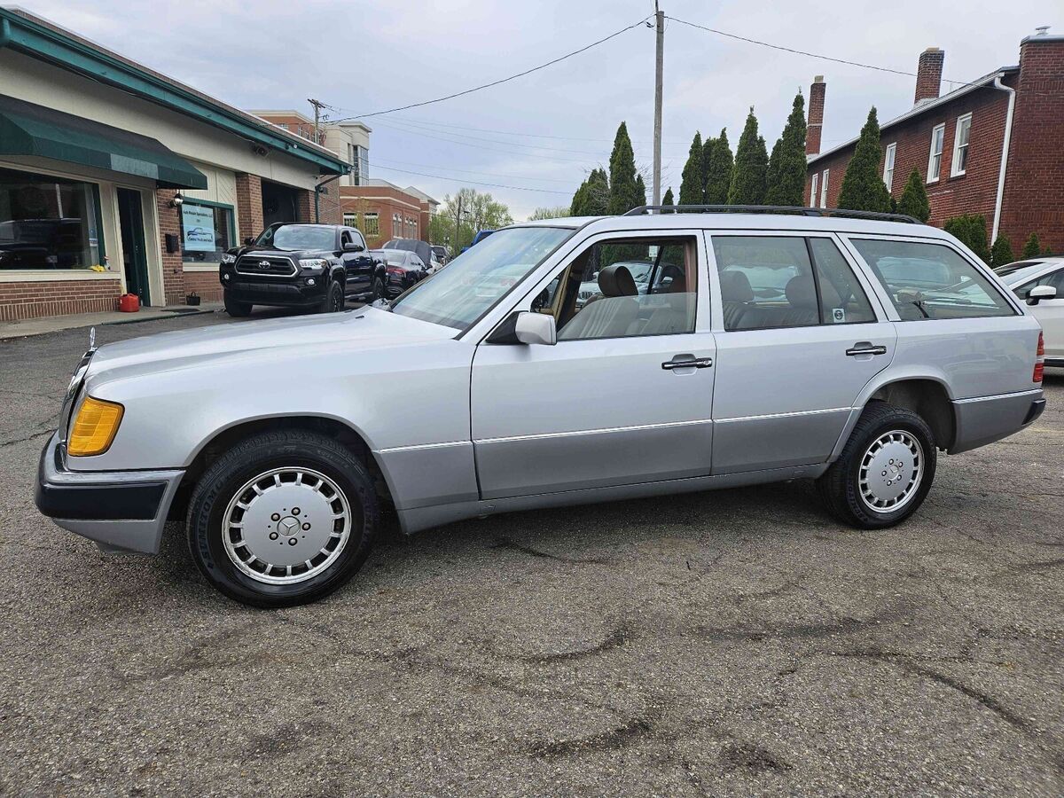1991 mercedes-benz 300te wagon grey te