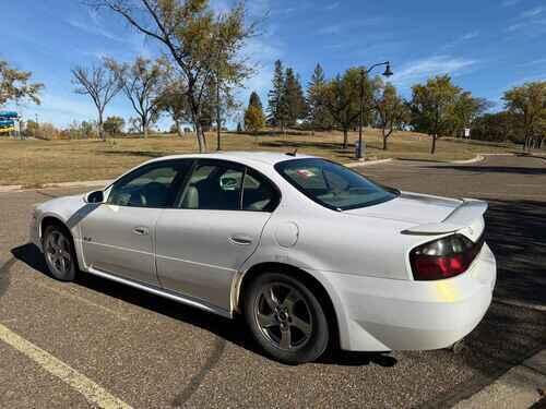2005 pontiac bonneville sle