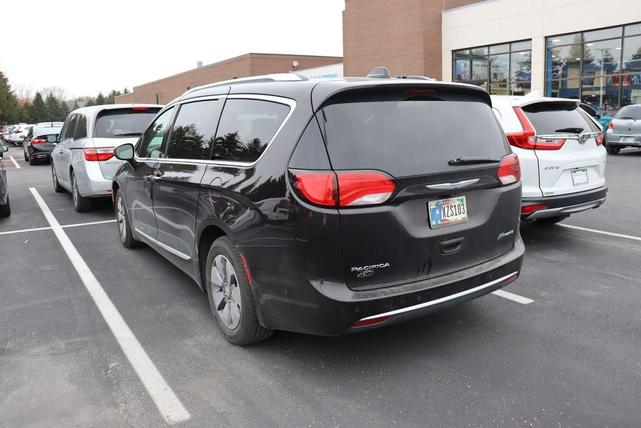2018 chrysler pacifica hybrid limited