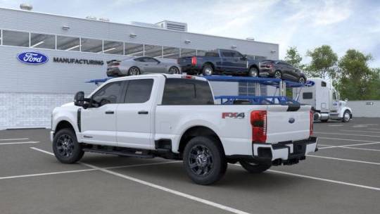 new 2024 ford super duty f-250 xl crew cab 6.75' box 4wd