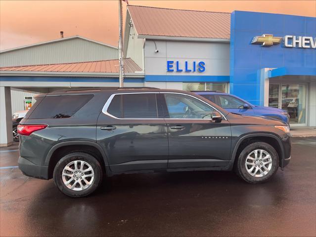 2019 chevrolet traverse lt cloth