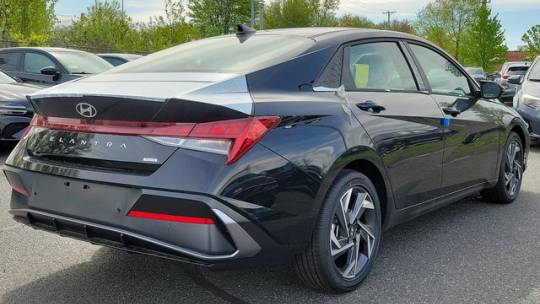 2024 Hyundai Elantra