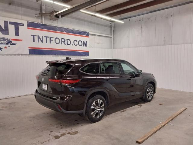 2020 toyota highlander xle