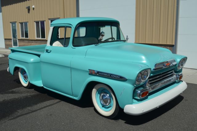 ol' school 1959 chevrolet 3100 pick up