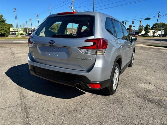 2019 subaru forester base