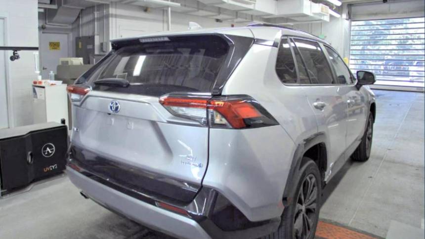 2022 toyota rav4 hybrid se