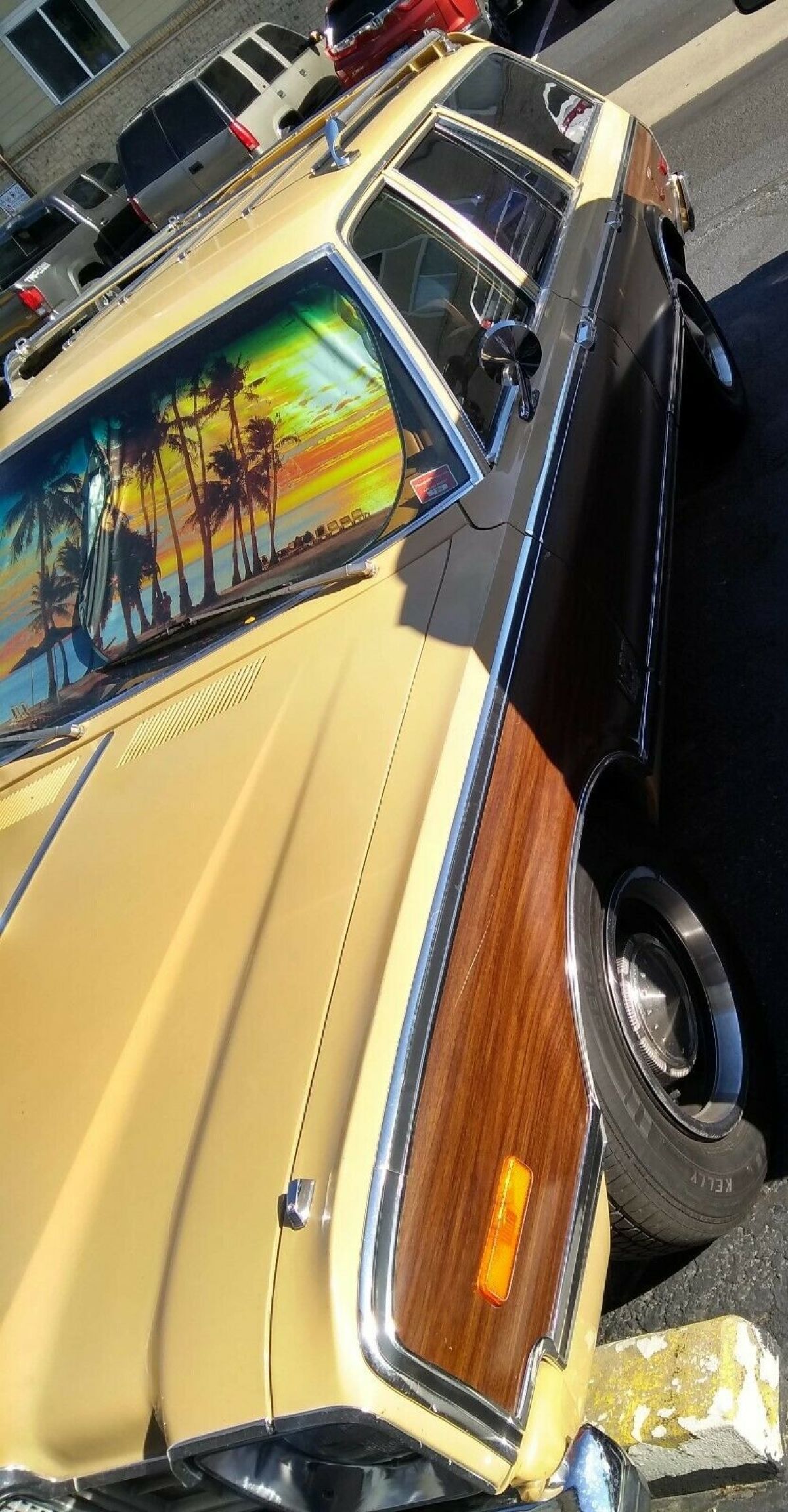 1976 plymouth volarã© premier station wagon!