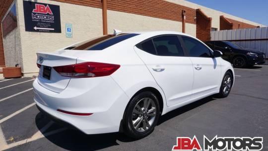 2018 Hyundai Elantra