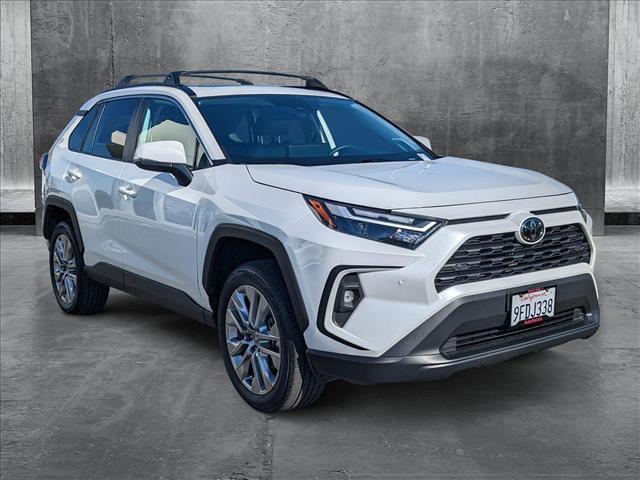 2023 toyota rav4 xle