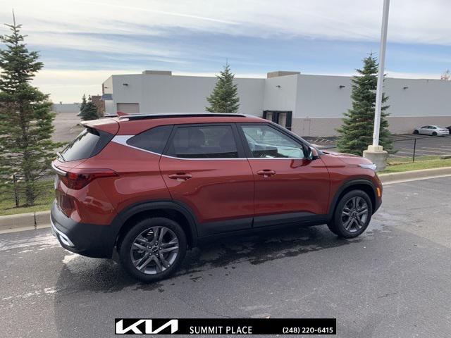2023 kia seltos s