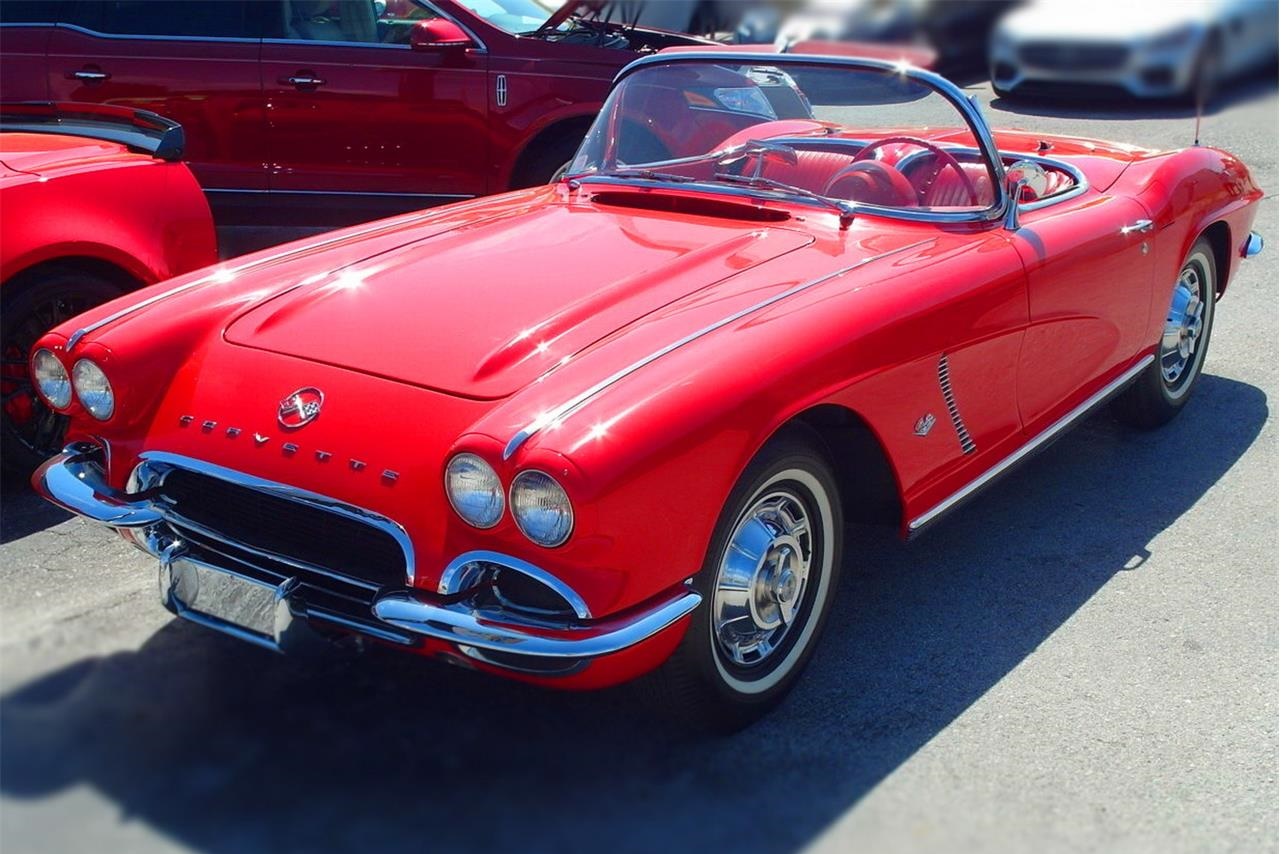 1962 chevrolet corvette