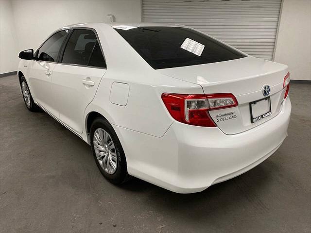 2012 toyota camry hybrid le