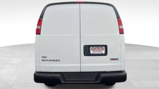 2023 GMC Savana