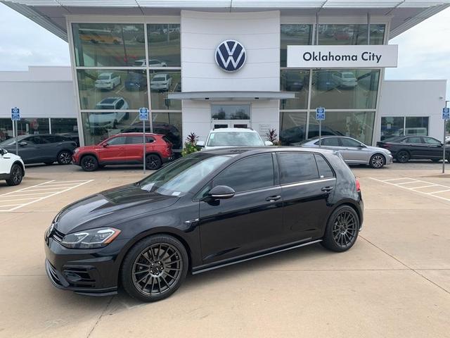 2018 volkswagen golf r 2.0t w/dcc & navigation