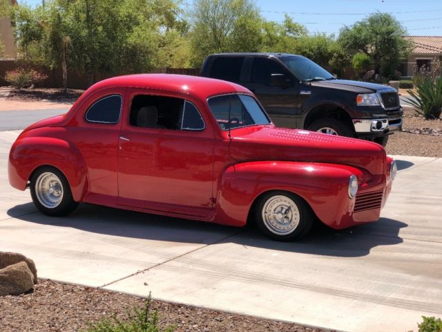 1947 ford coupe deluxe