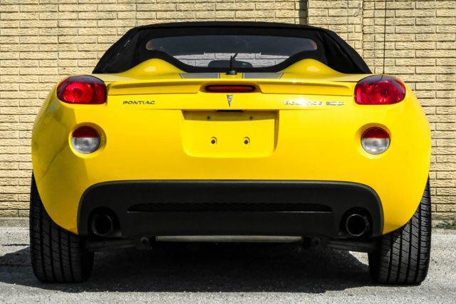 2008 pontiac solstice scca t2 champion edition