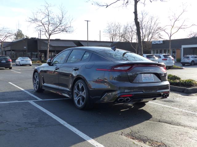 2020 kia stinger gt-line