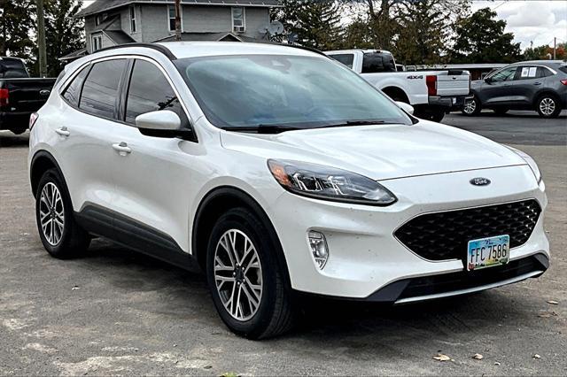 2020 ford escape sel