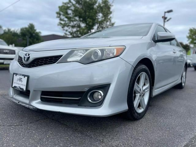 2014 toyota camry se