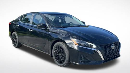 2025 Nissan Altima