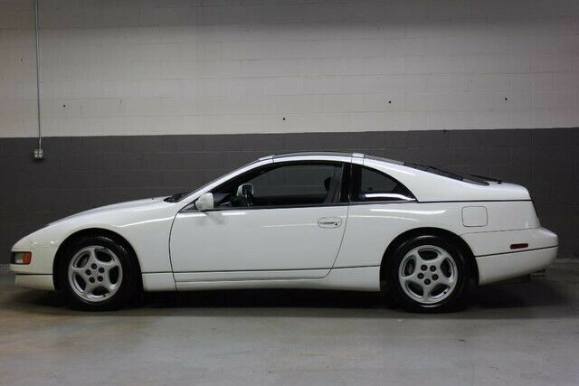 1993 nissan 300zx 2+2, ony 32,866 miles, just serviced!!!