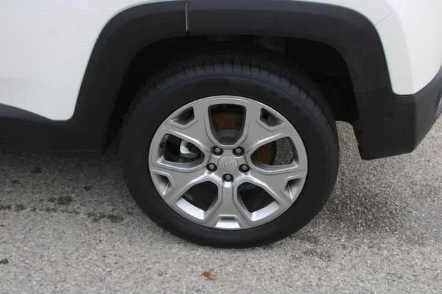 2023 jeep renegade limited