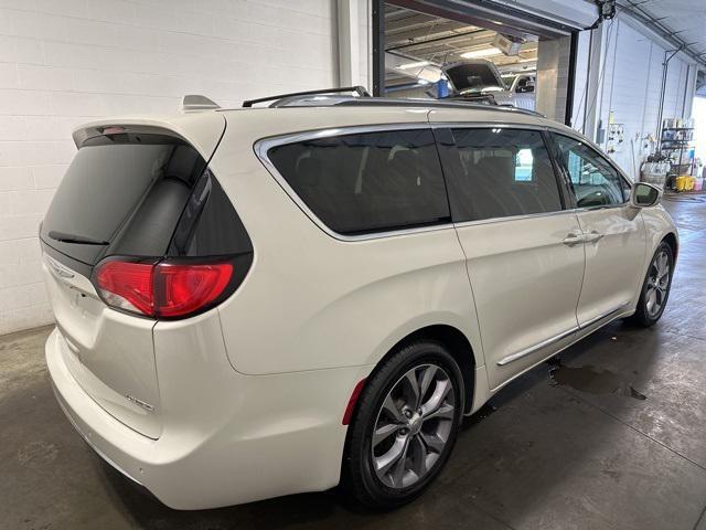 2020 chrysler pacifica limited