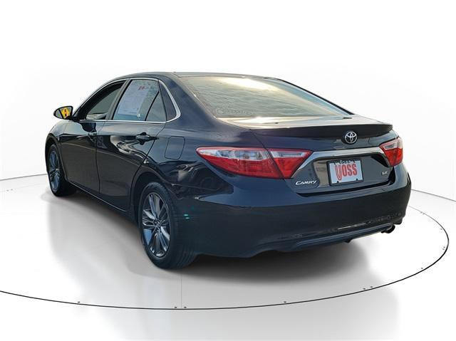 2017 toyota camry se
