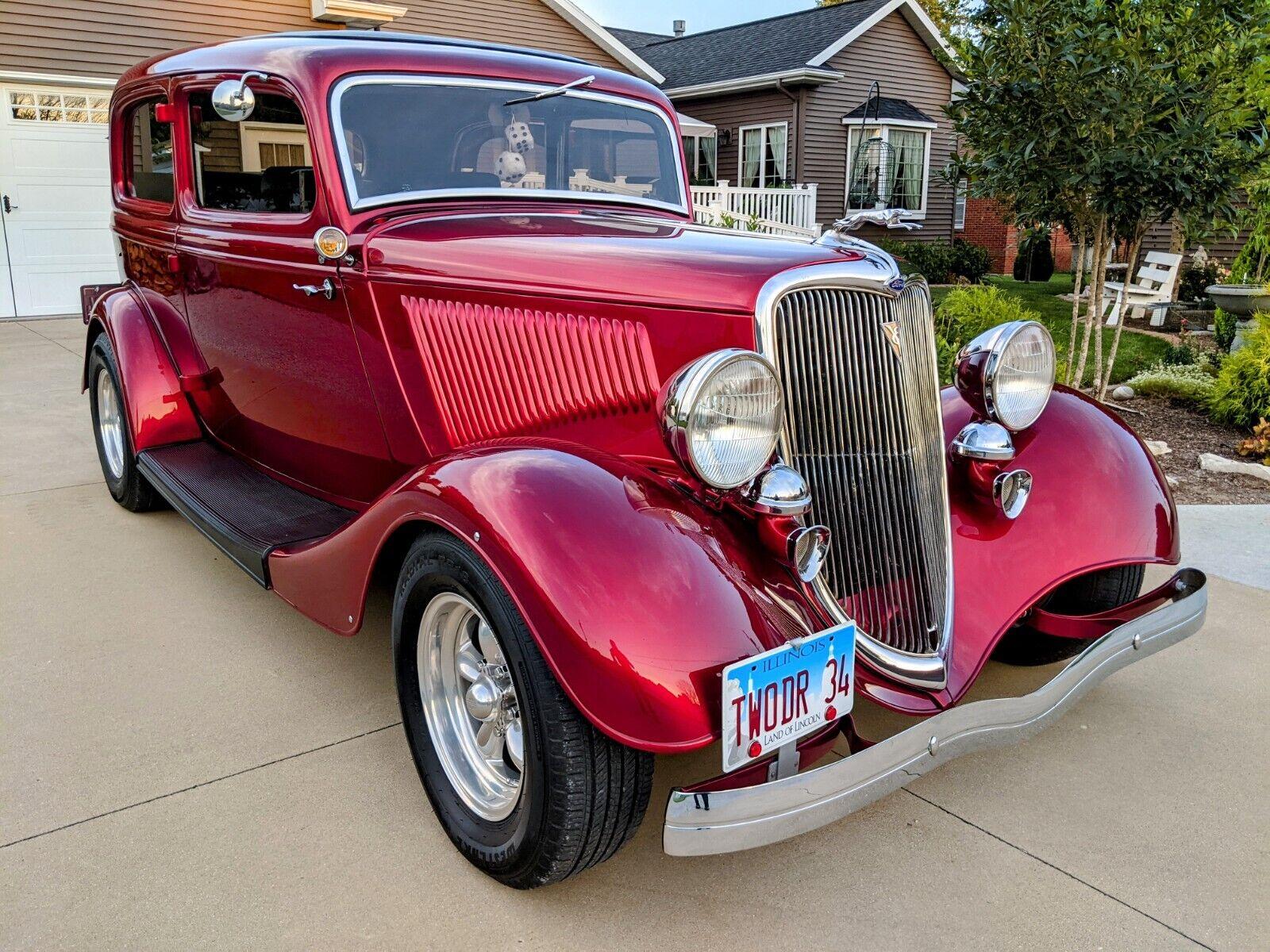 1934 ford tudor 350 automatic