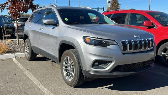 2021 jeep cherokee latitude lux