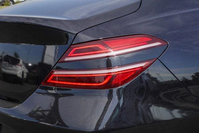 2022 genesis g70 2.0t rwd