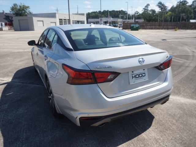 2020 nissan altima sr fwd