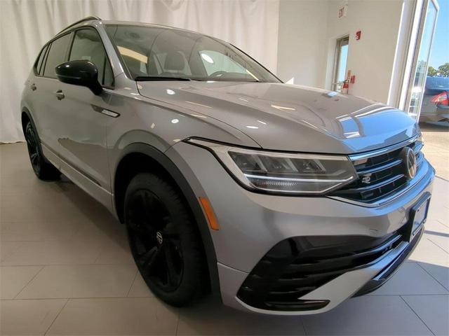 2024 volkswagen tiguan 2.0t se r-line black